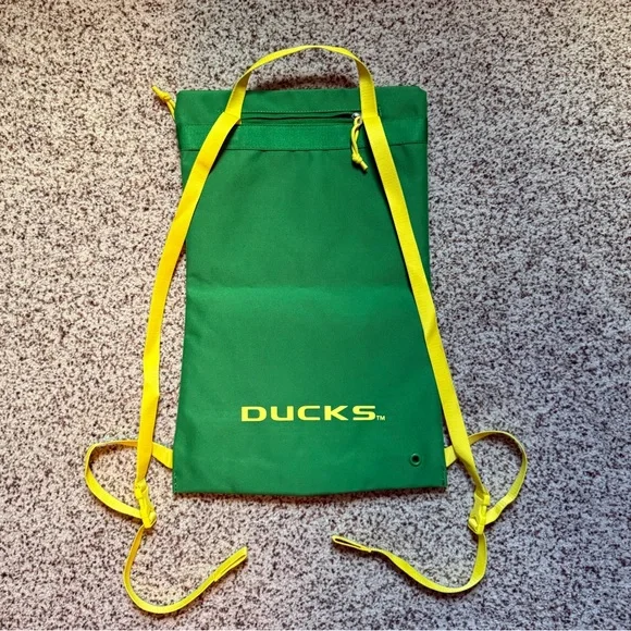 Nike Oregon Ducks Utility Training Gym Sack - Picture 5 of 6